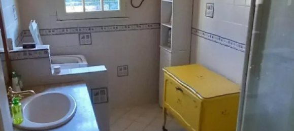 4 bedrooms Villa in Mont-pres-Chambord, France No. 256170 9