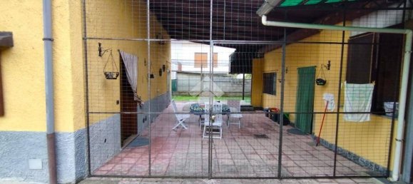 2 bedrooms House in Vigevano, Italy No. 207118 4