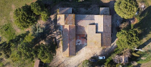 8 bedrooms House in Pienza, Italy No. 54027 3