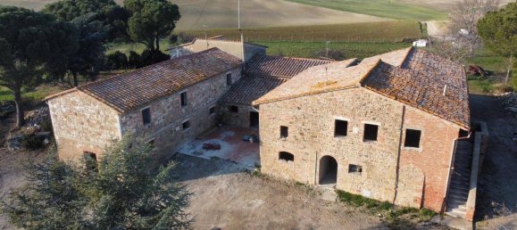 8 bedrooms House in Pienza, Italy No. 54027 7