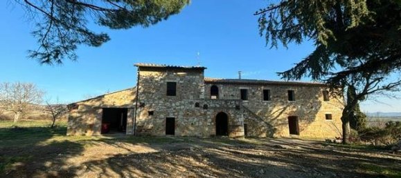 8 bedrooms House in Pienza, Italy No. 54027 9