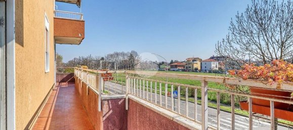 1 bedroom Apartment in Busto Arsizio, Italy No. 218210 2
