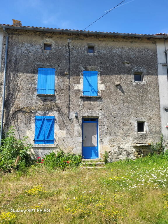3-Zimmer Haus in Deux-Sevres, France, Nr. 281339