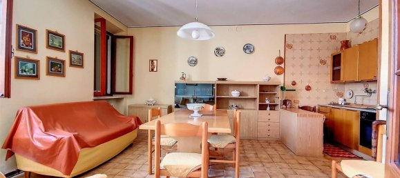 4 rooms House in Marcaria, Italy No. 5480 29