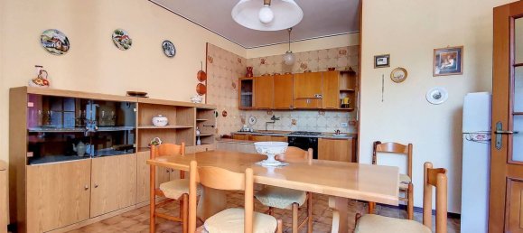 4 rooms House in Marcaria, Italy No. 5480 26