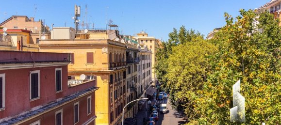 3 rooms Apartment in Rome, Italy No. 297260 8