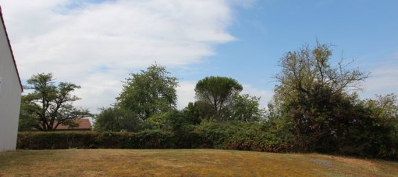 3 Schlafzimmer Haus in Echire, France, Nr. 301627 13