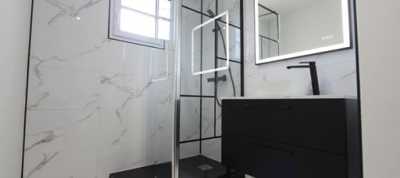 3 Schlafzimmer Haus in Echire, France, Nr. 301627 12