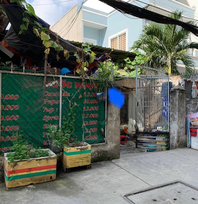 220m² House in District 7, Vietnam No. 12996