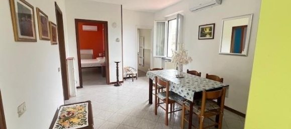 4 bedrooms House in Massa, Italy No. 295171 44