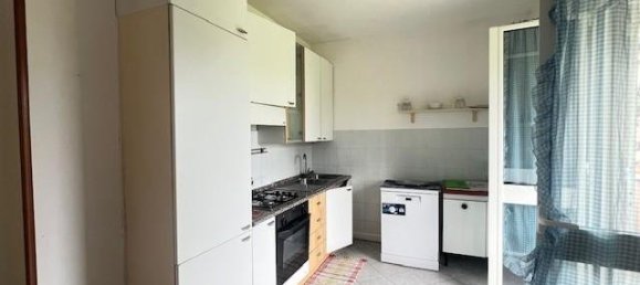 4 bedrooms House in Massa, Italy No. 295171 47