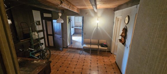 Casa de 2 dormitorios en Les Thons, France No. 65911 4