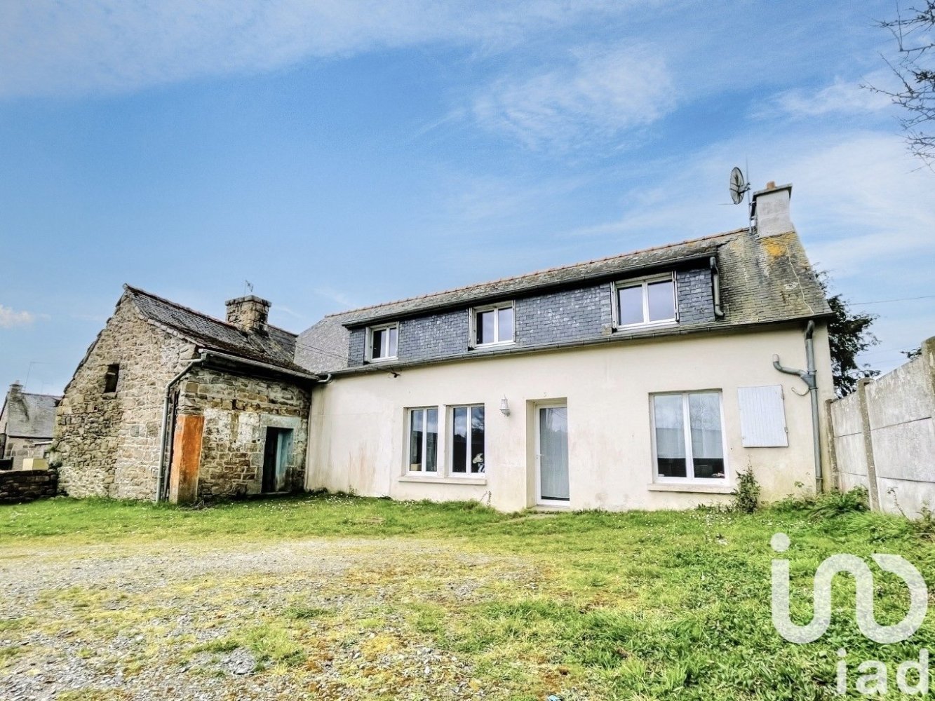 3 bedrooms House in Louargat, France No. 274320