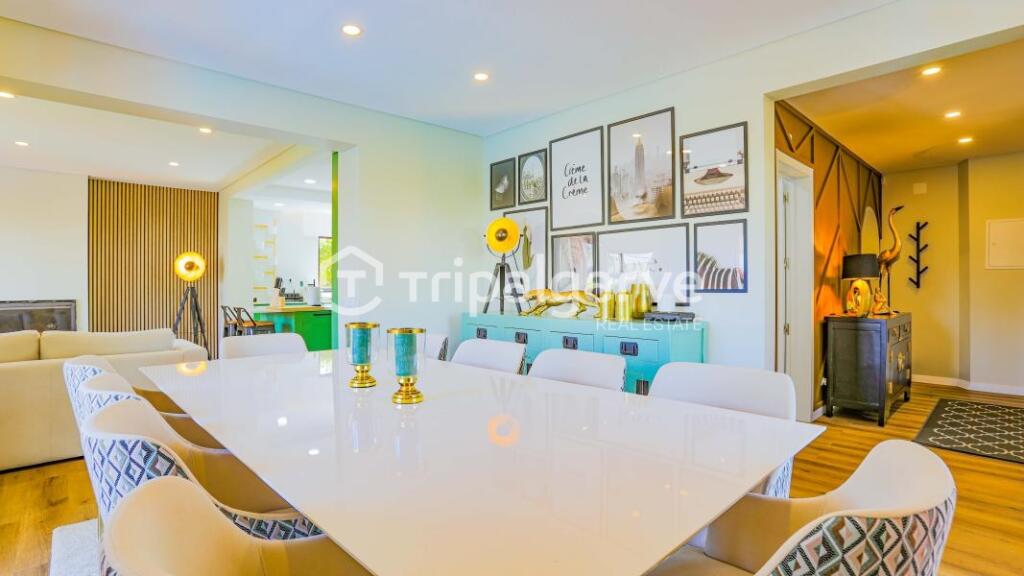 Villa de 4 dormitorios en Quarteira, Portugal No. 103865