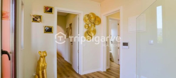 Villa de 4 dormitorios en Quarteira, Portugal No. 103865 24