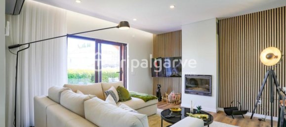 Villa de 4 dormitorios en Quarteira, Portugal No. 103865 11