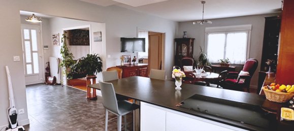 3 غرف نوم منزل في Thoissey, France رقم 100255 86