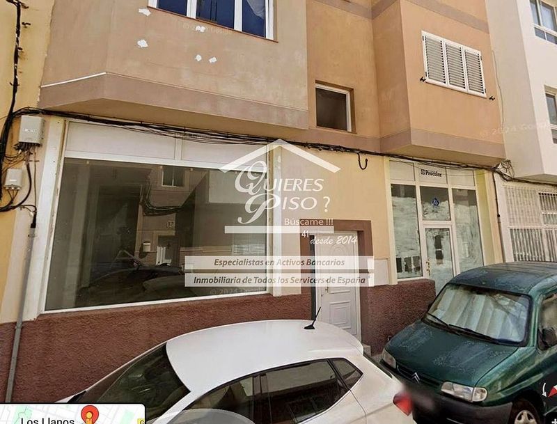 Propiedad comercial de 3 dormitorios en Santa Lucia De Tirajana, Spain No. 242270