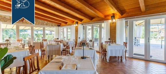 30 Schlafzimmer Haus in Grosseto, Italy, Nr. 17570 14