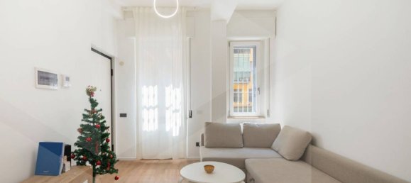 1 bedroom Apartment in Milan, Italy No. 265231 2