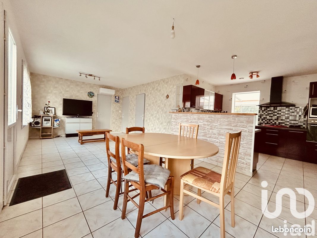 5غرفة منزل في Blois, France رقم 240171