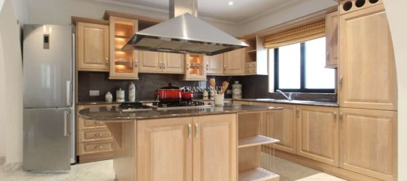 3 غرف نوم طابقين في Saint Julian's, Malta رقم 7014 5