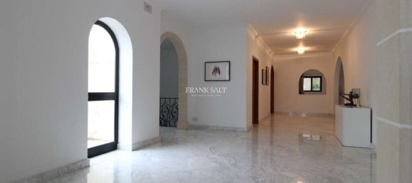 3 غرف نوم طابقين في Saint Julian's, Malta رقم 7014 4