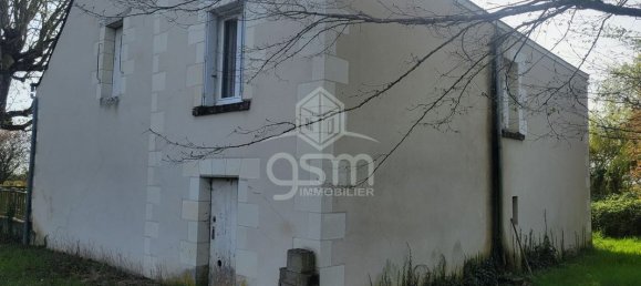 3 bedrooms House in Athee-sur-Cher, France No. 65334 4