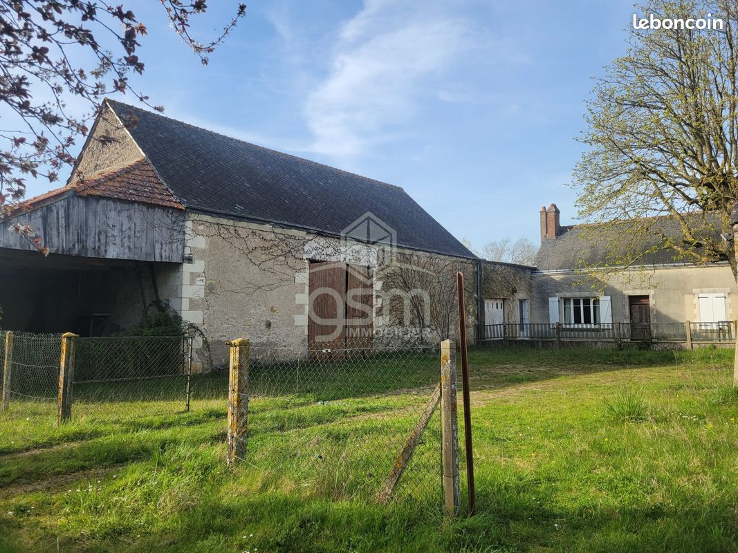 3 bedrooms House in Athee-sur-Cher, France No. 65334