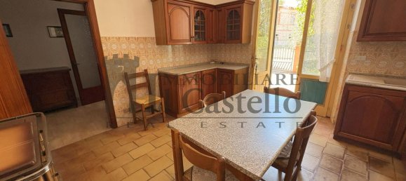 5-Zimmer Haus in Castiglione del Lago, Italy, Nr. 154927 3