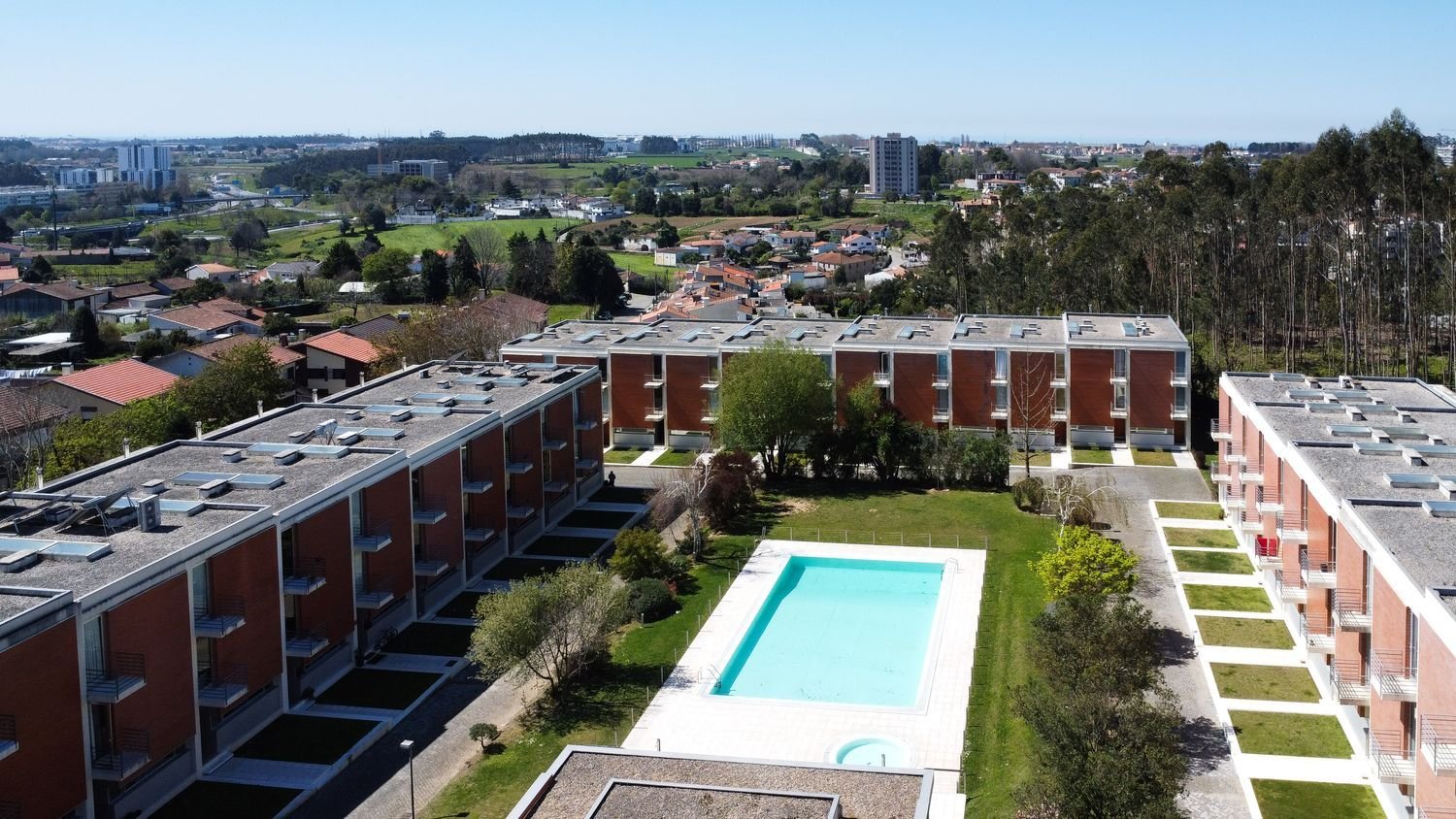 Дом с 4 спальнями в Морейра, Португалия № 25291