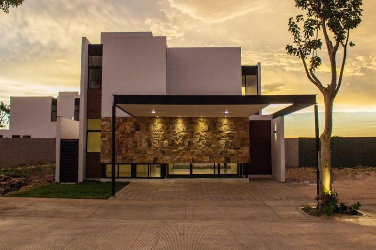 4 bedrooms House in Merida, Mexico No. 158204