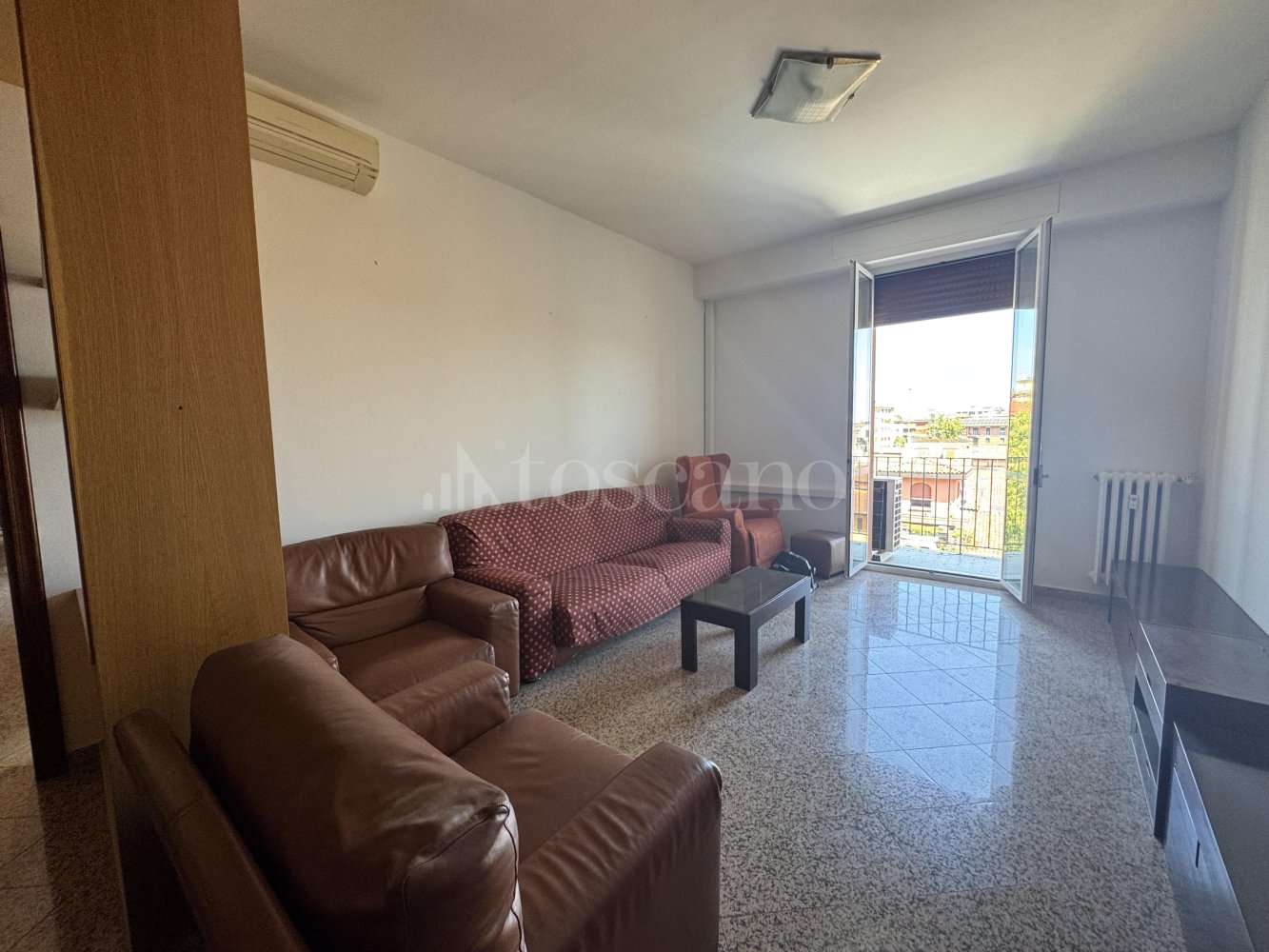 6 rooms House in Bologna, Italy No. 267130