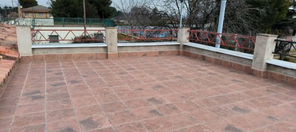 4 غرف نوم منزل في Zaragoza, Spain رقم 113495 27