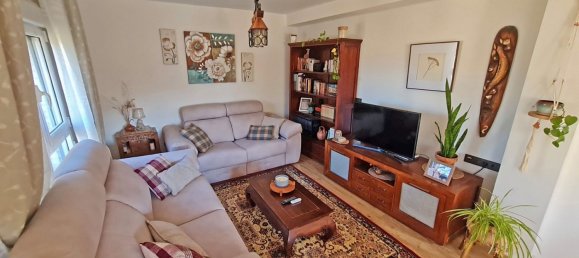 4 غرف نوم منزل في Zaragoza, Spain رقم 113495 2