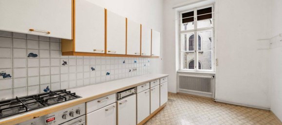 Квартира с 5 комнатами в Альзергрунд, Австрия № 193228 3