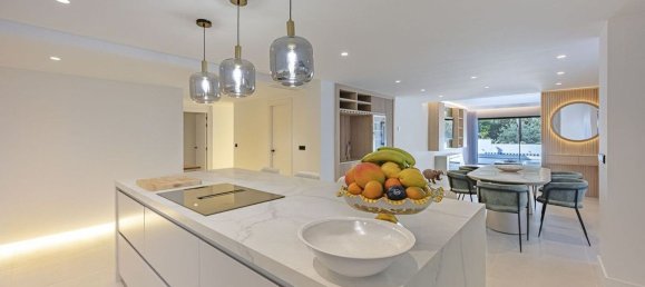 3 Schlafzimmer Wohnung in Marbella, Spain, Nr. 122426 11