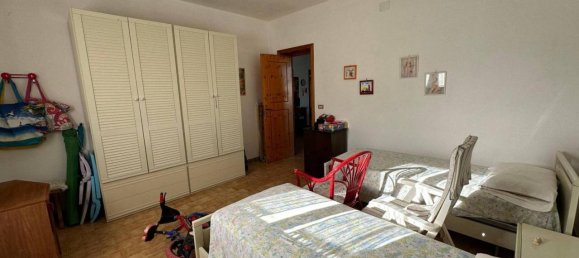 3-salle Appartement à Lizzano, Italy No. 179070 25