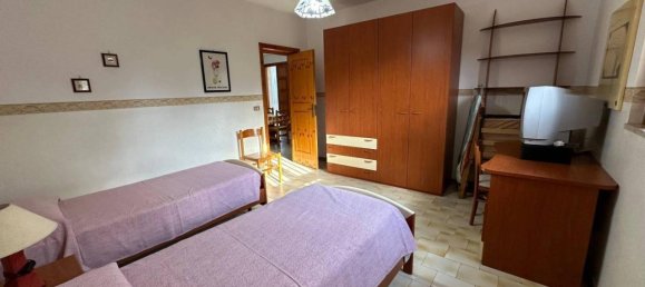 3-salle Appartement à Lizzano, Italy No. 179070 15