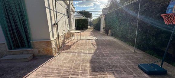 3-salle Appartement à Lizzano, Italy No. 179070 9