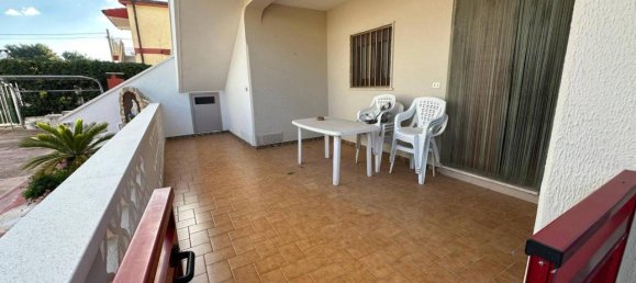 3-salle Appartement à Lizzano, Italy No. 179070 8