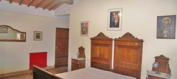 4 غرف نوم منزل في Cortona, Italy رقم 109714 11