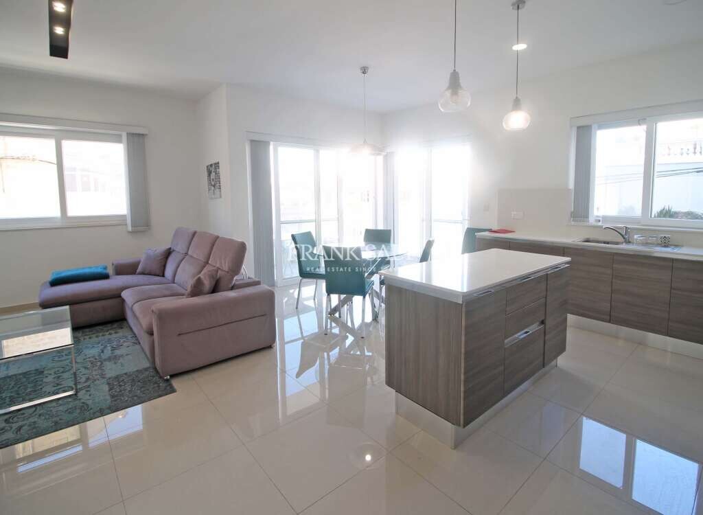 2 bedrooms Apartment in Gzira, Malta No. 6847