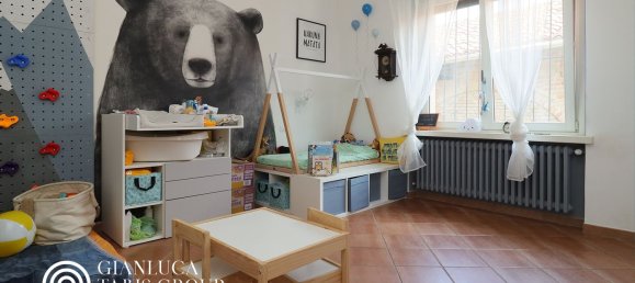 9 rooms House in Turin, Italy No. 298412 24