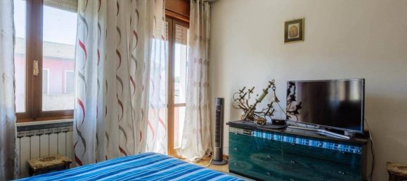 3 bedrooms House in San Martino di Venezze, Italy No. 263080 21