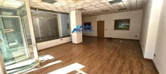 عقار تجاري في Badajoz, Spain 150متر مربع رقم 153927 22