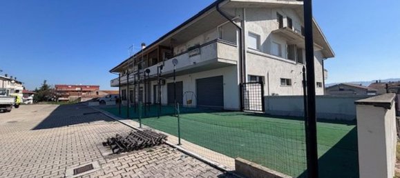 Gewerbliche Immobilie in Spoltore, Italy 446m², Nr. 114224 23