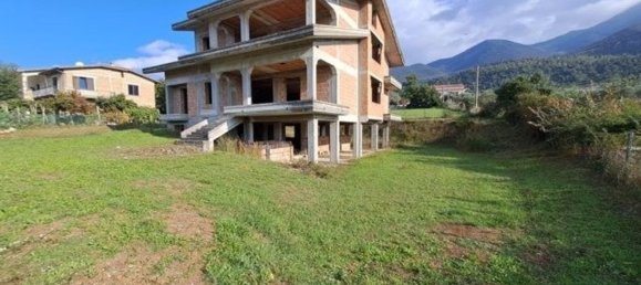 6 غرف نوم فيلا في Mignano Monte Lungo, Italy رقم 325673 3