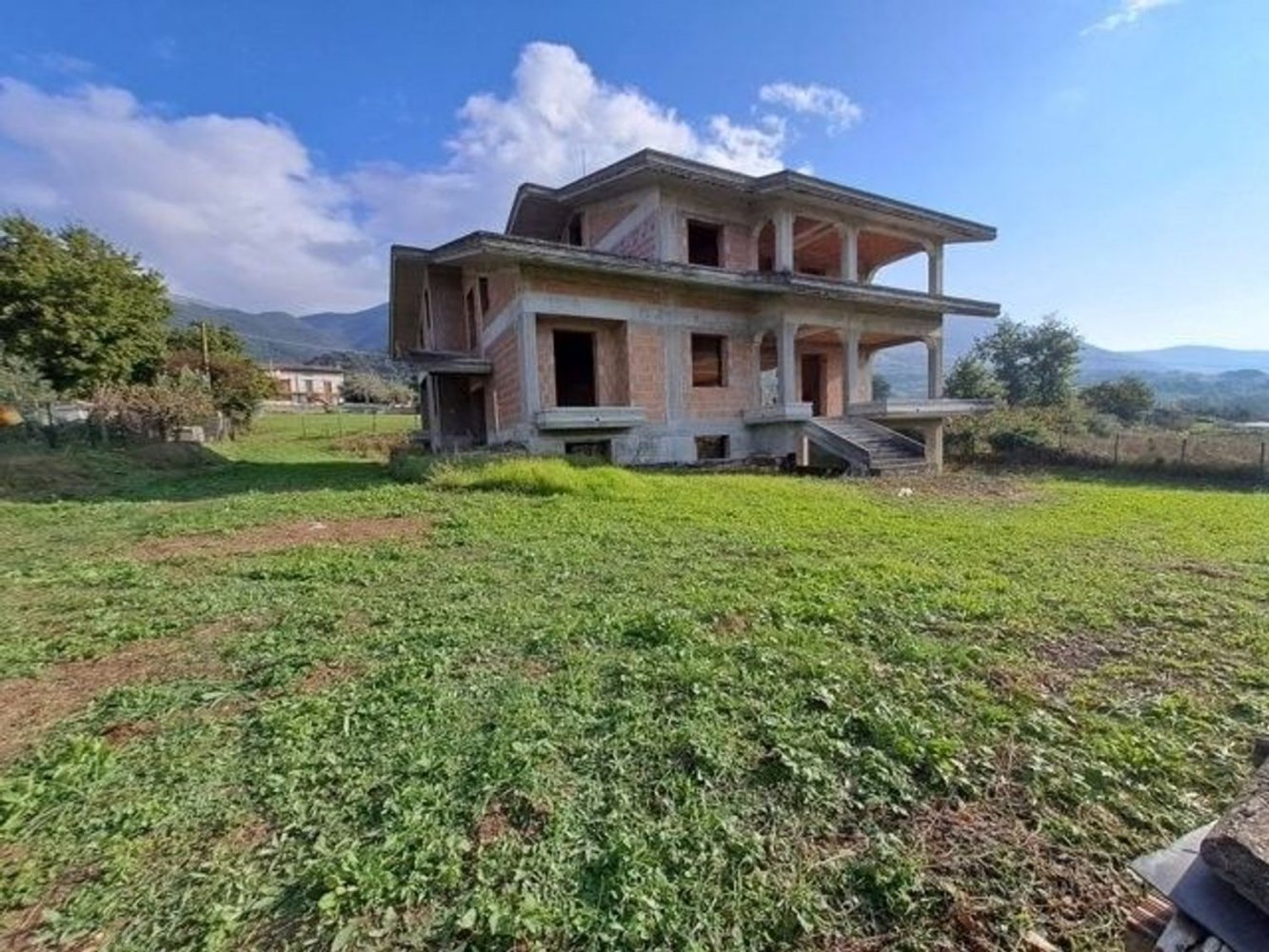 6 غرف نوم فيلا في Mignano Monte Lungo, Italy رقم 325673