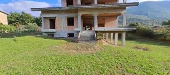 6 غرف نوم فيلا في Mignano Monte Lungo, Italy رقم 325673 5